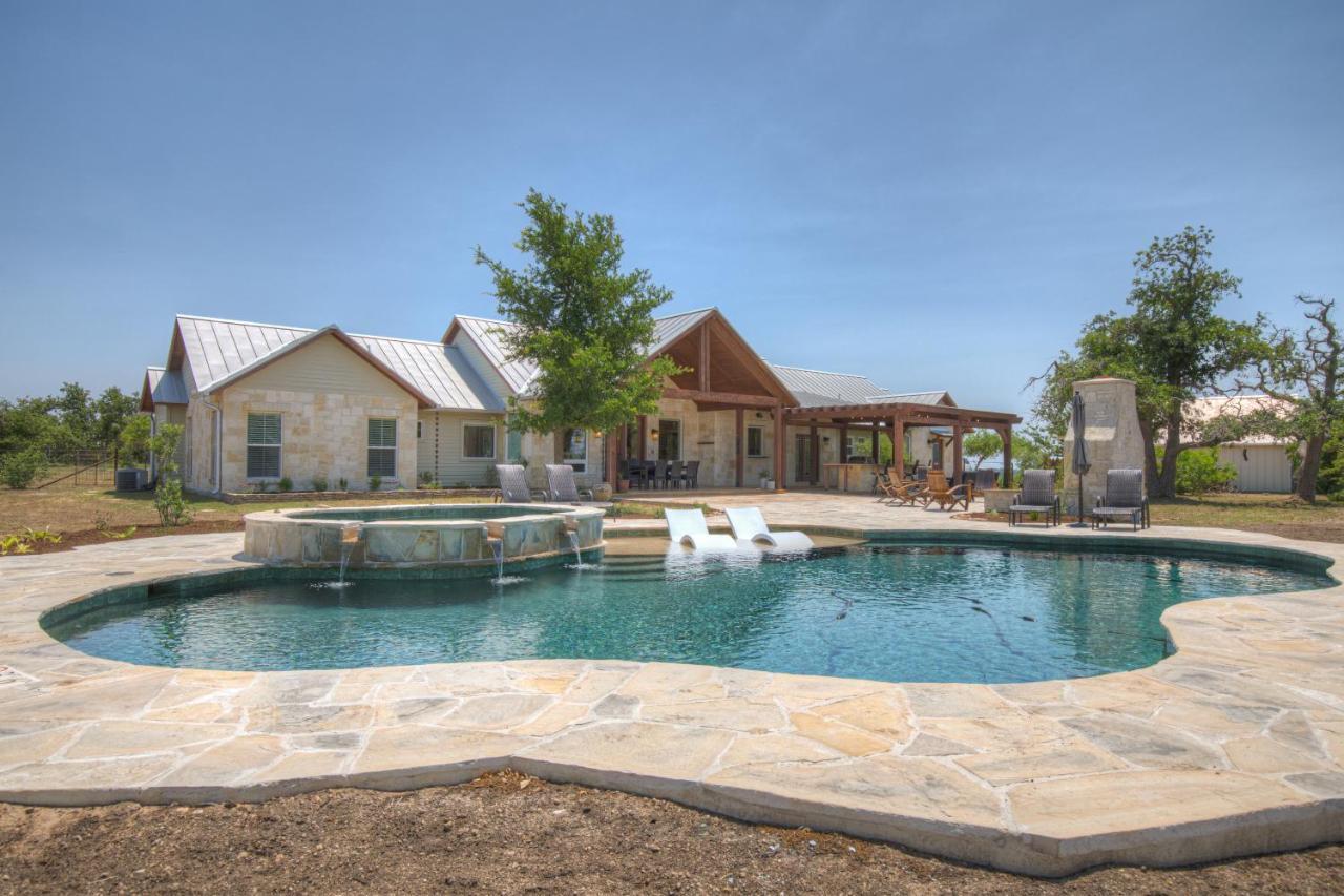 Luxury Ranch With Pool-Hot Tub-Firepit Near Fred! Villa Fredericksburg Kültér fotó