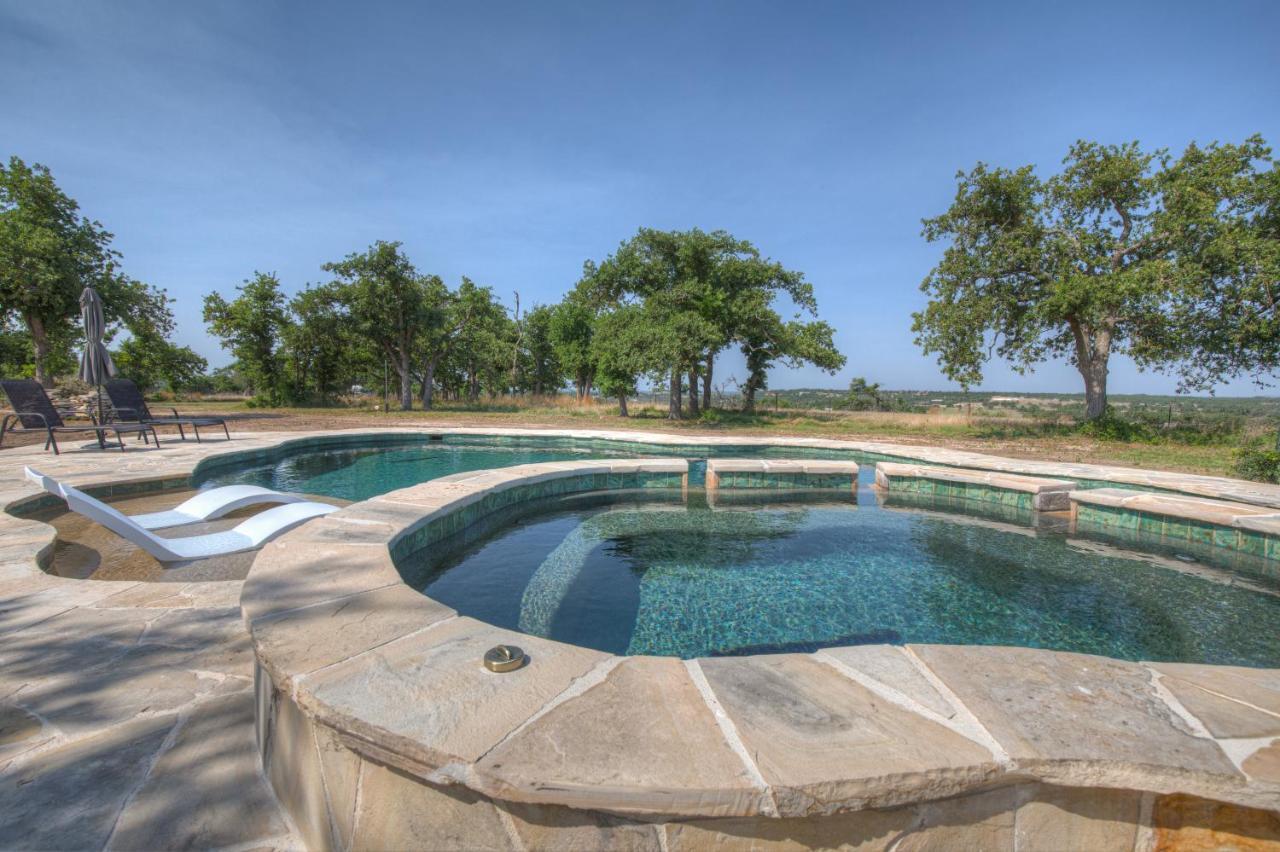 Luxury Ranch With Pool-Hot Tub-Firepit Near Fred! Villa Fredericksburg Kültér fotó