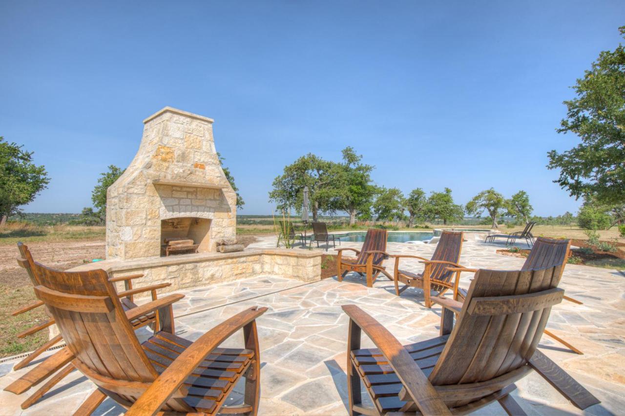 Luxury Ranch With Pool-Hot Tub-Firepit Near Fred! Villa Fredericksburg Kültér fotó